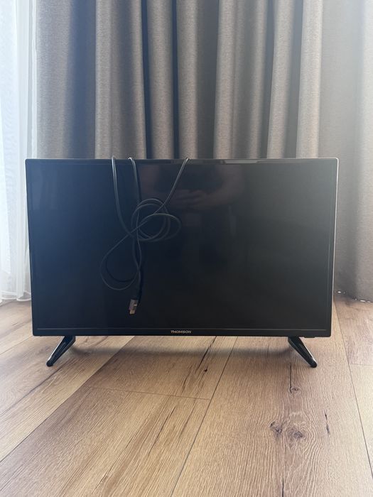 Телевізор Tompson 32" 32HC3102