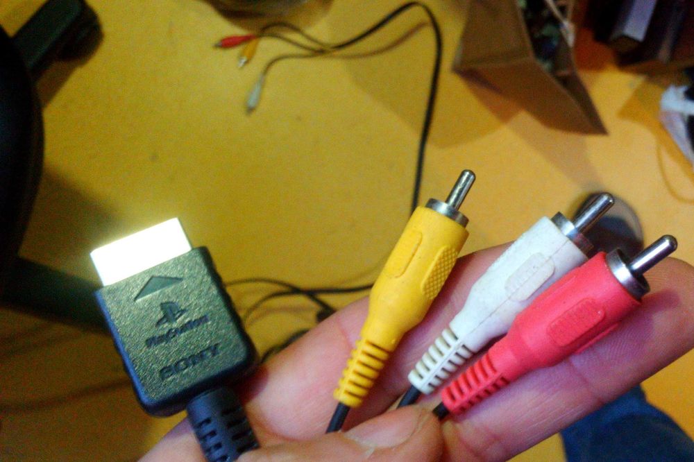 Cabo para Playstation ou Jogo Wii Nintendo CSI, Disney-Pixar, Fifa 10