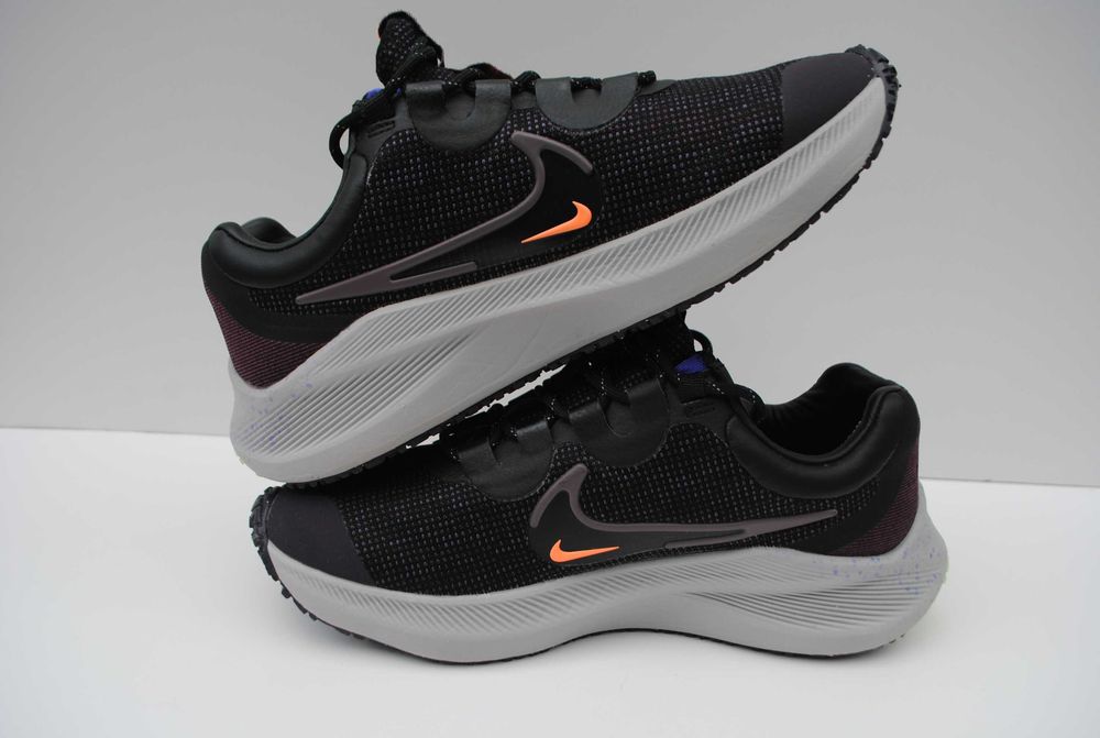 Buty do biegania Nike Winflo 8 Shield