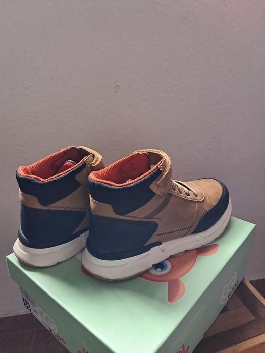 Vendo sapato infantil