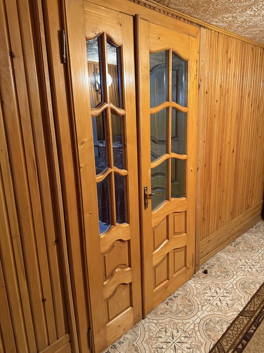 Продам двері в гарному стані