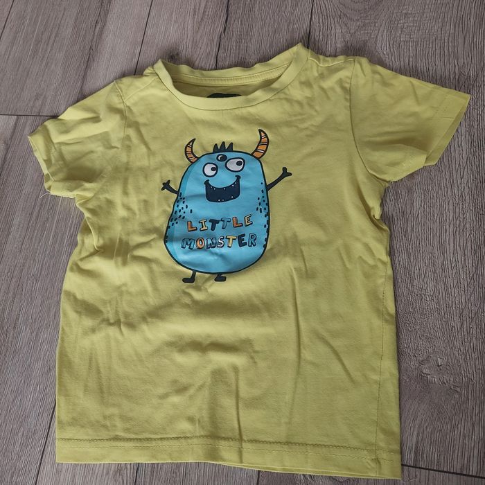 Zestaw Bluzeczki i spodenki