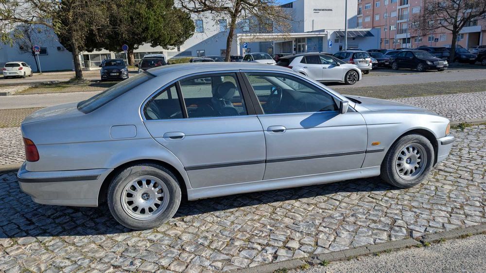 BMW Série 5 525 TDS E39 – 1997 – A circular diariamente