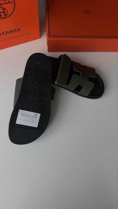 Шльопанці Hermes 39 розмір