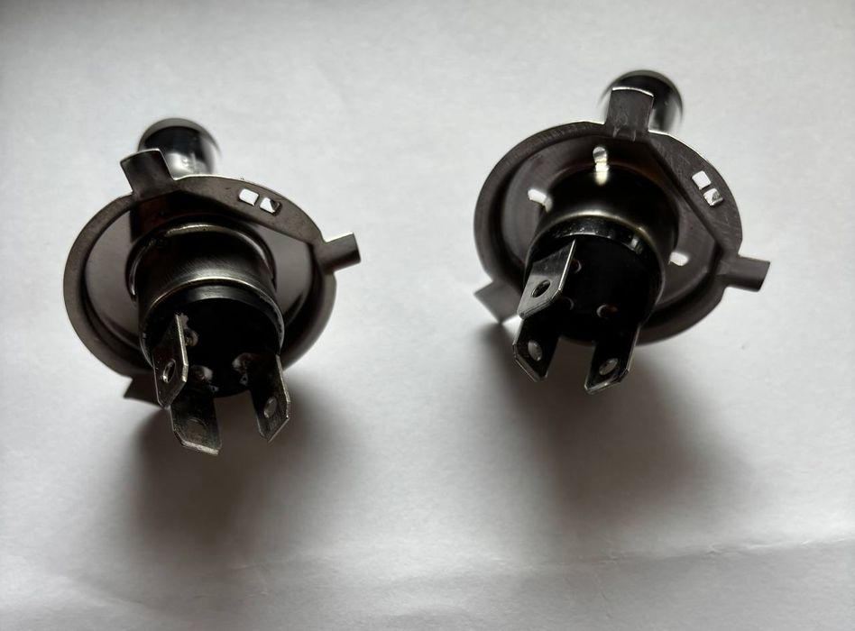 Автомобільні лампи Osram H4