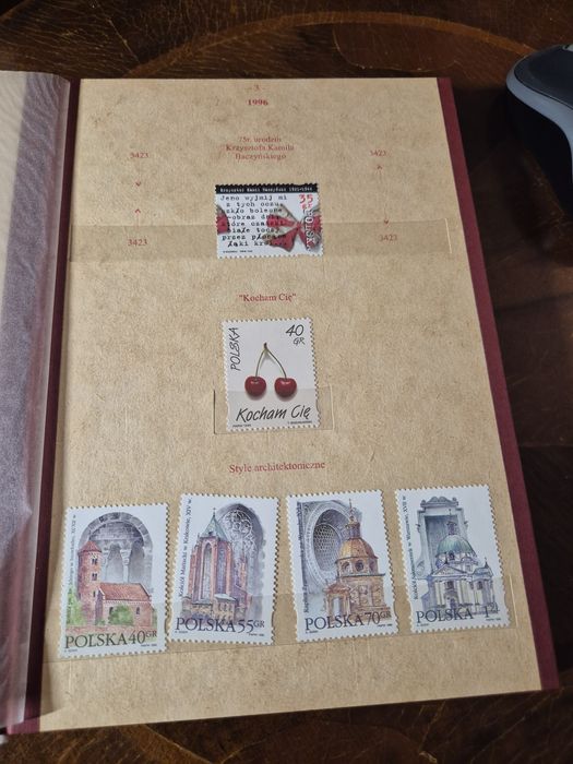Klaser jubileuszowy 1996-1997 ze znaczkami