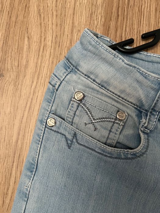 y2k jasne jeansy