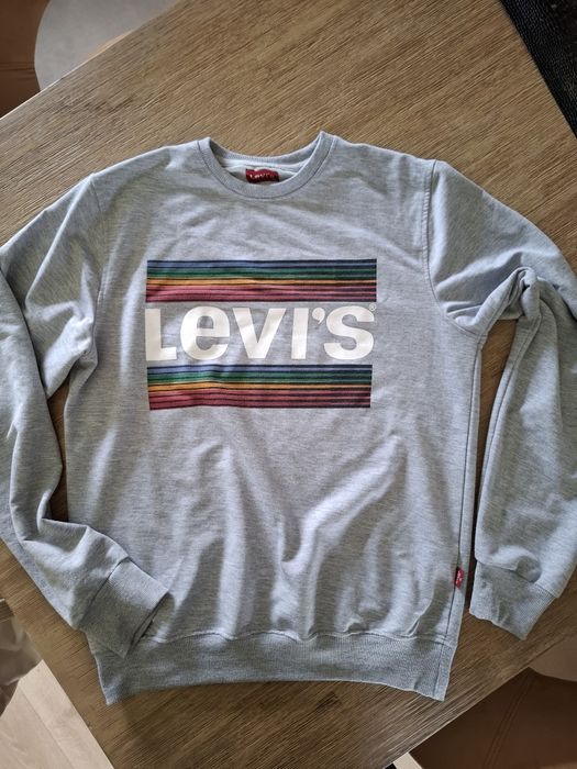 Bluza levis  jak nowa