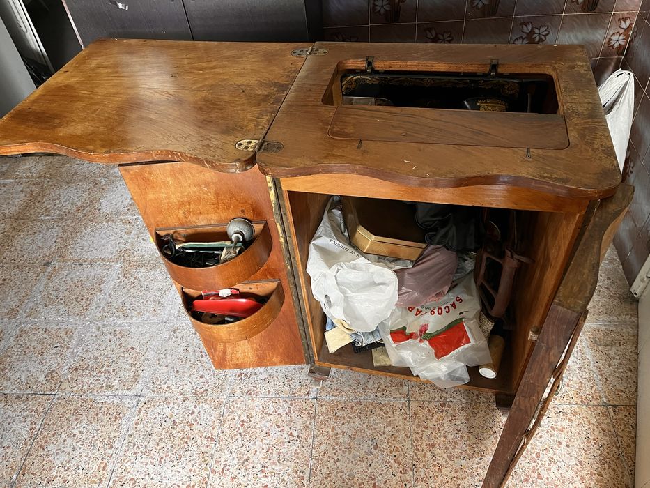 Maquina de costura Singer