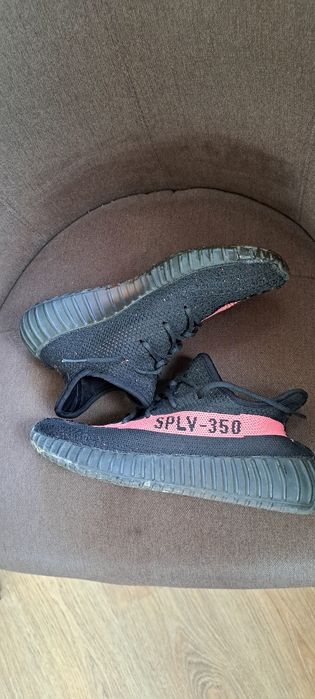 Adidas Yeezy Boost 350 v2