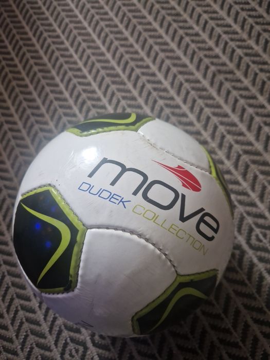 Piłka  z autografem Jerzy Dudka