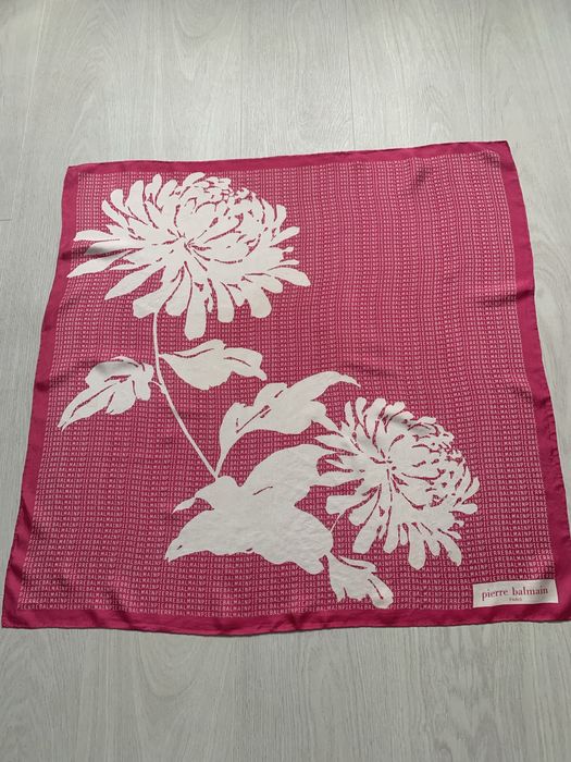 Pierre Balmain шовкова вінтажна хустина