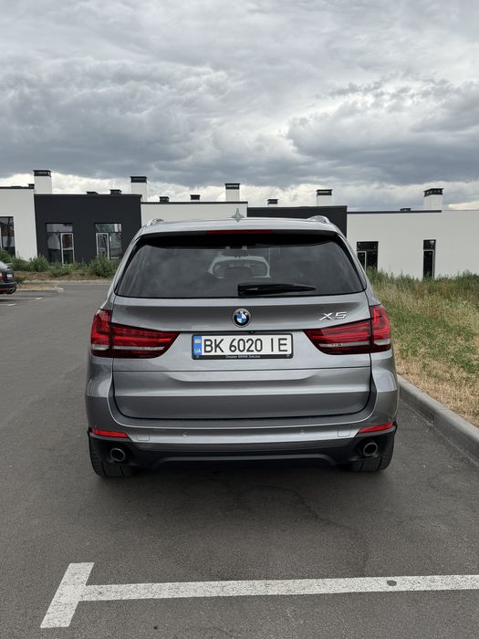 Продам X5 2016 VIN WBALS010000T85806 фото оголошення 3 з 8