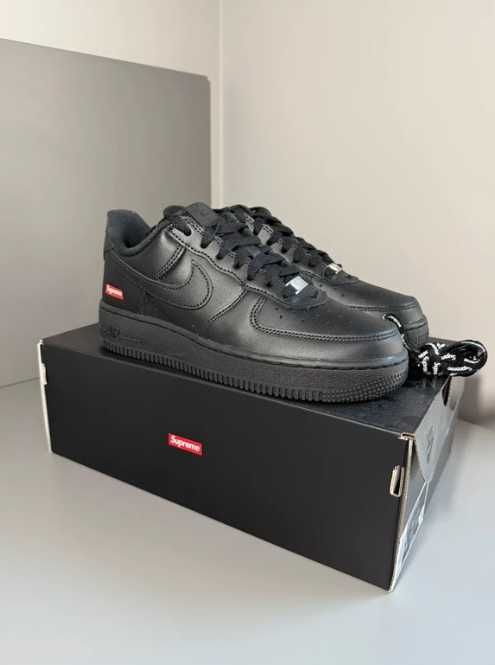 Nike Air Force 1 Low Supreme Black   44