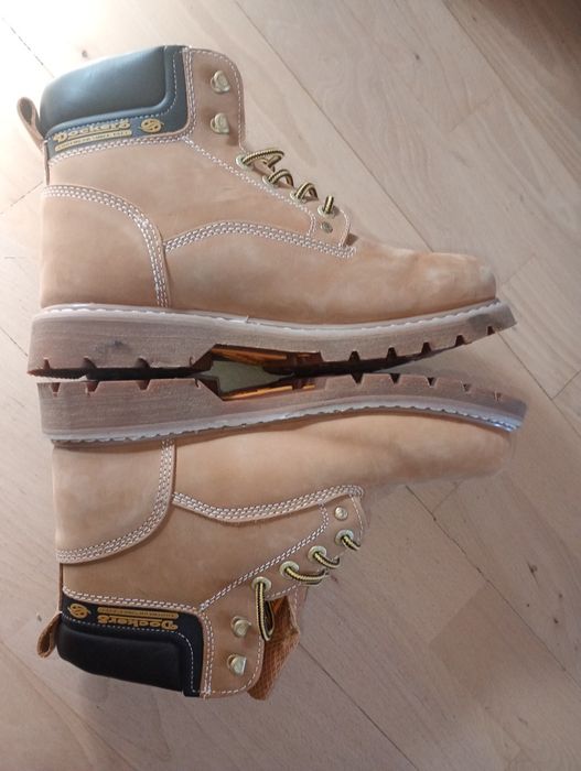 nowe buty Dockers