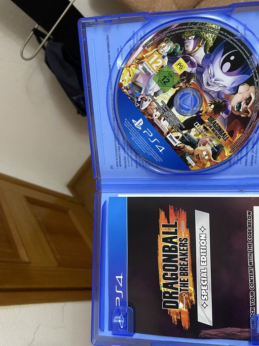 Jogos ps4 , muito bom estado