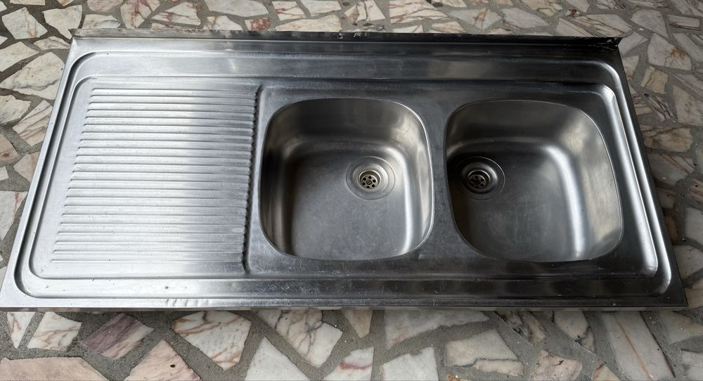 Banca em inox com duas cubas Teka