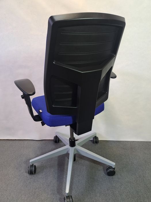 Fotel biurowy obrotowy ProfiM  Raya 21SL