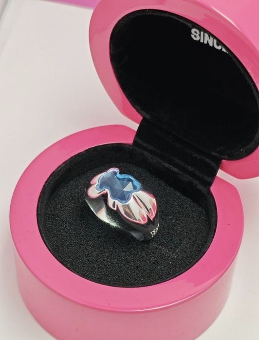 Pierścionek 16,18 z misiem srebro 925 z niebieskim spinelem