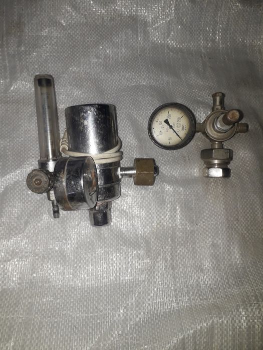Редуктор тиску для полуавтомата