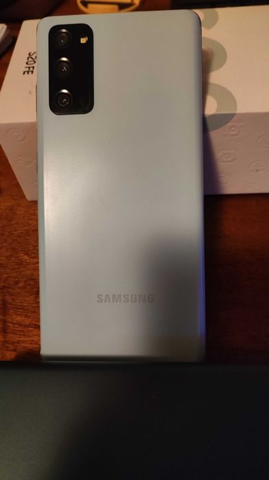 Samsung S20 FE 128Gb