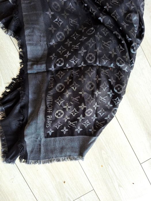 Палантин Louis Vuitton, платок Louis Vuitton