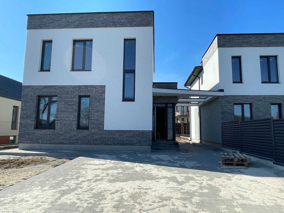 Продаж котеджу в Бірках, 120 м², газ, ділянка 2,5 сотих. Без комісії.