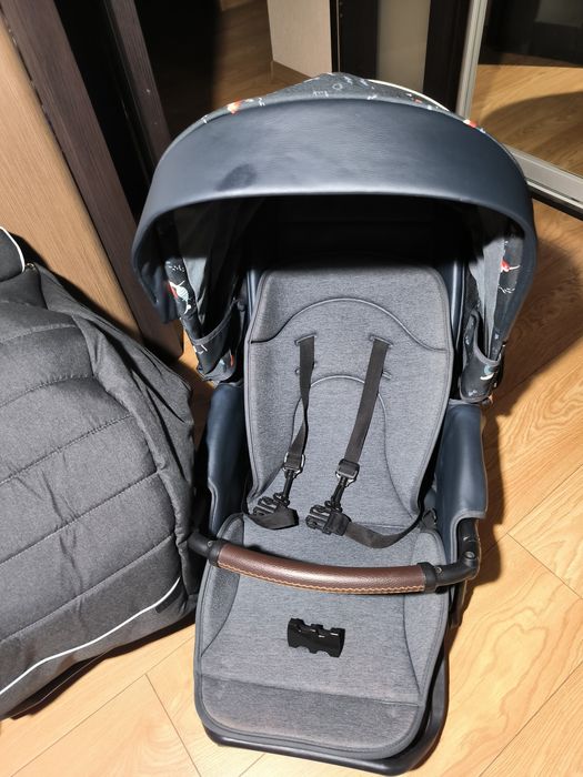 Продам нашу улюблену коляску 3в1