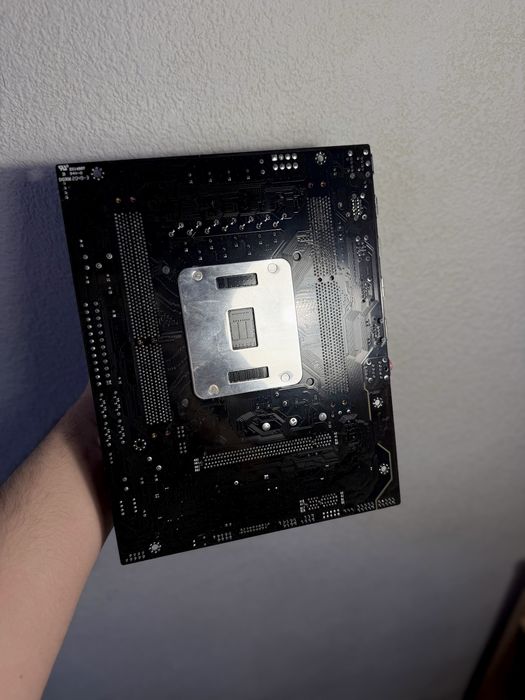 Комплекти x79 +16gb ddr3 +E5-2690v2/E5-2643/E5-2630 ГАРАНТІЯ!