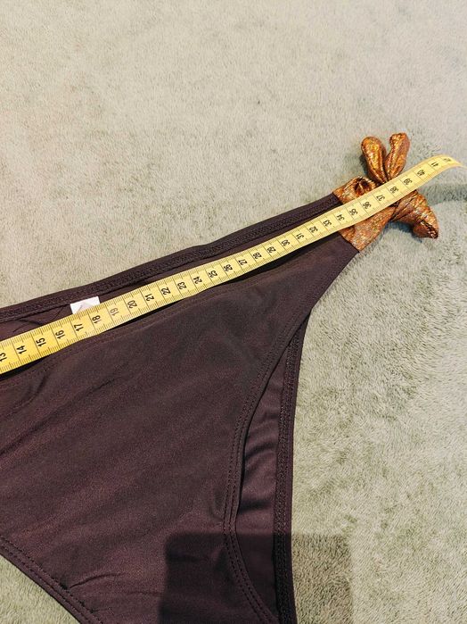 Kostium strój kąpielowy dwuczęściowy złoty świecący.