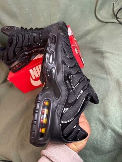 "Buty męskie Trampki"Nike_Air_Max_TN_Plus_Black R.43