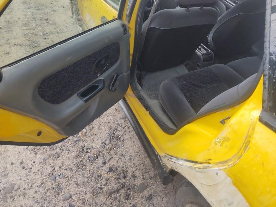 Renault Laguna ...