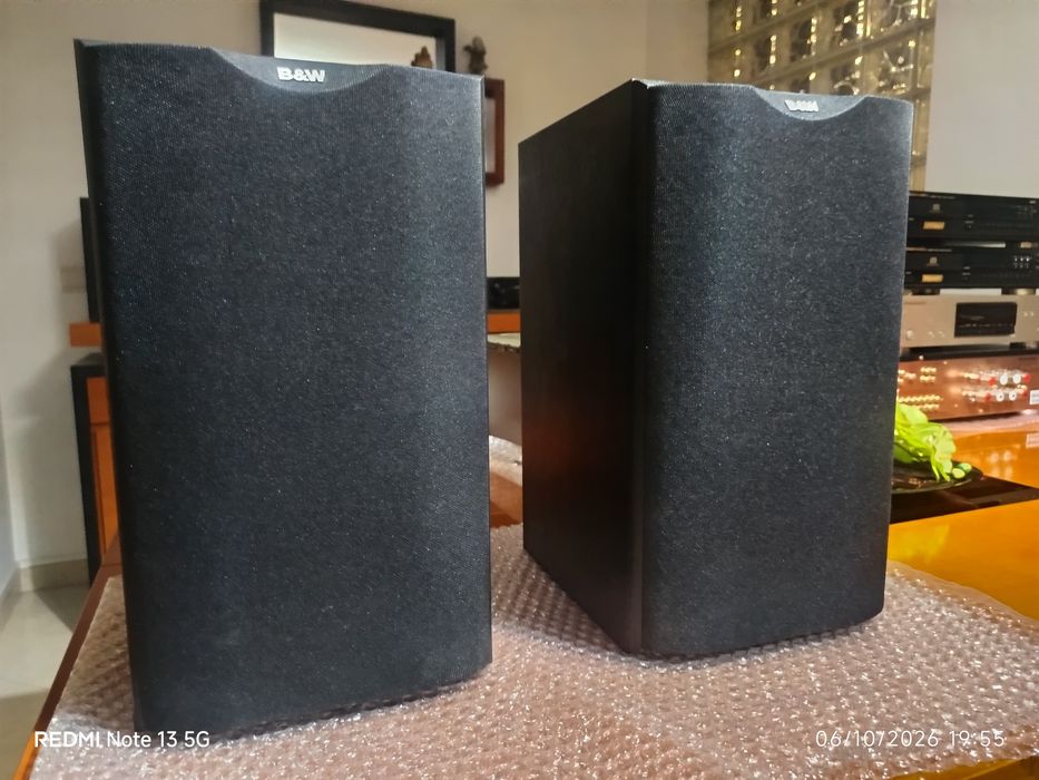 Bowers & Wilkins DM 601 S1 colunas audio