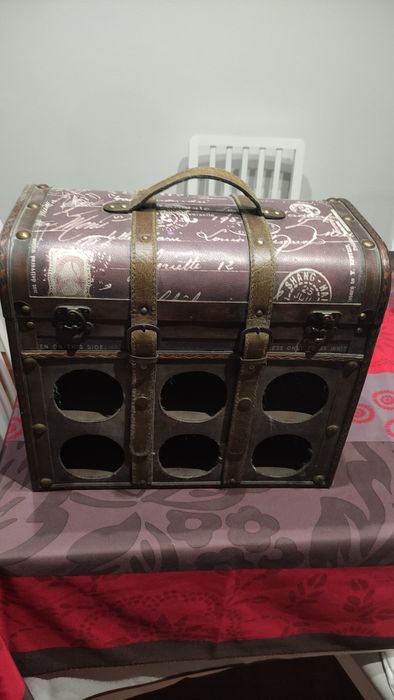 Caixa garrafas vinho