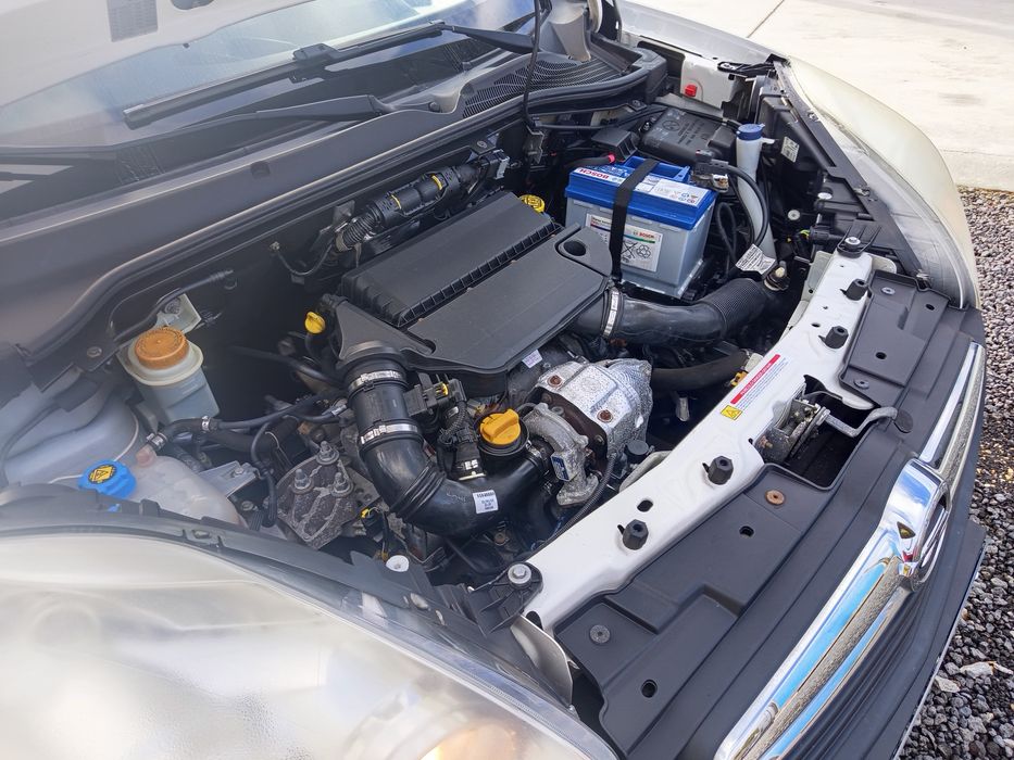 Opel Combo 1.3 Eco Flex, apenas 143 000km 1 dono