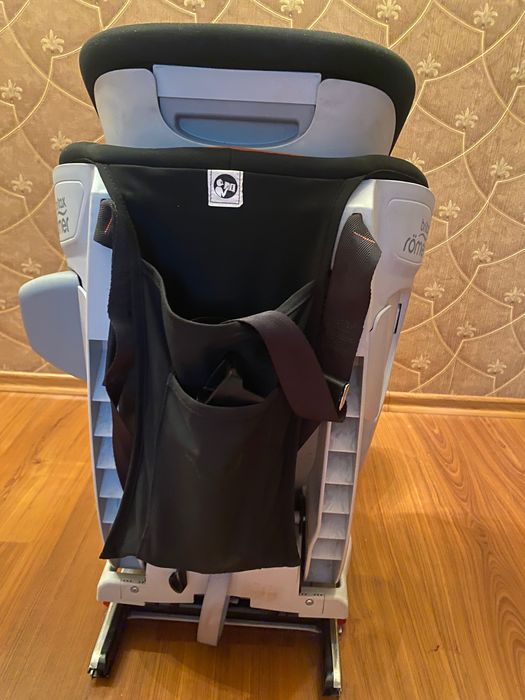 Автокрісло Britax Römer