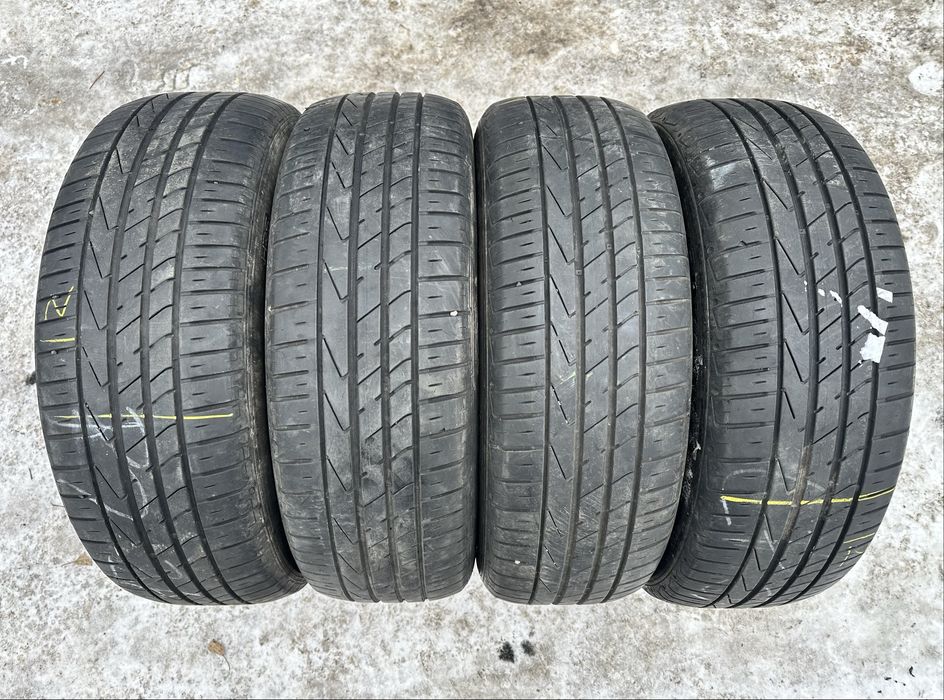 Шини 225 60 18 104W XL Hankook Ventus S1 Evo 2 SUV HRS комплект