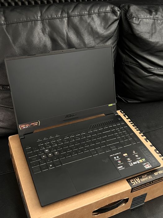 2025 ASUS TUF GAMING A15 c/ garantia- Ryzen 7 16GB RTX4050 - 6GB 512GB