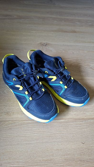 Buty chłopięce trekingowe Elbrus 38