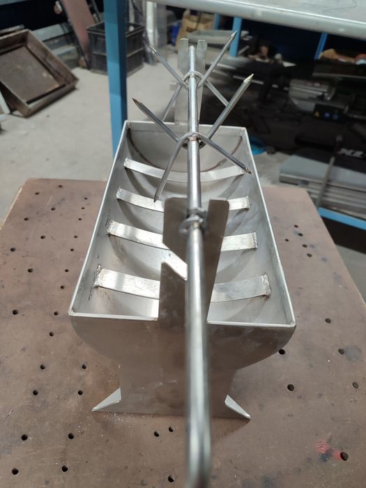 Assador de chouriças em inox