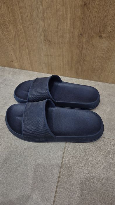 Granatowe klapki dziecięce na basen rozmiar 36