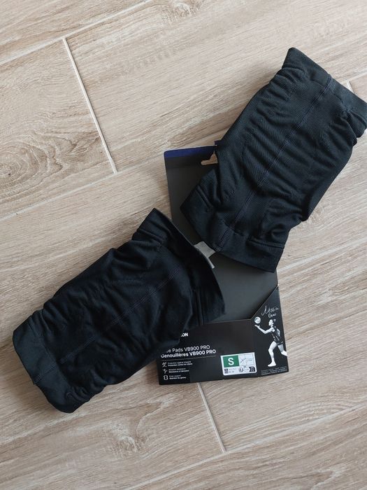 Nakolanniki czarne Kipsta S