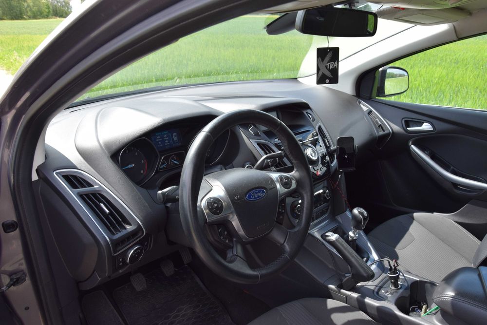 Ford Focus MK3 2.0 TDCi Xenon