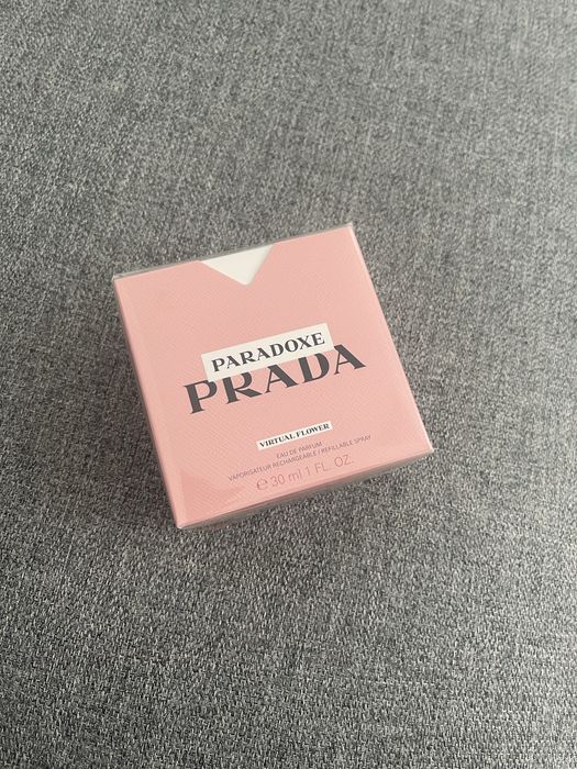 Парфуми PRADA Paradoxe
