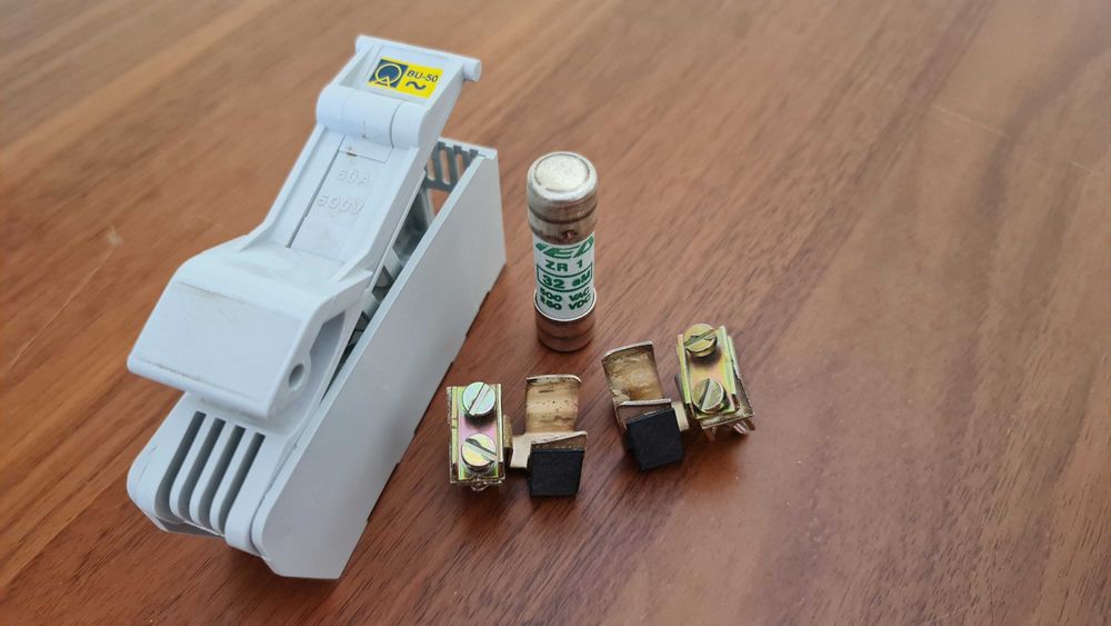 Pack Eletricista / Quadro Elétrico - Hager, Legrand, Schneider (Novos e Usados)