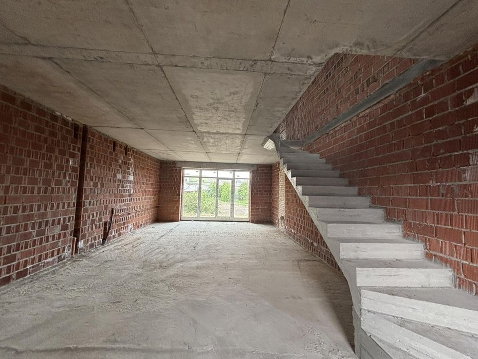 Продам таунхаус Софіївська Борщагівка вул Каденюка (Гагаріна)