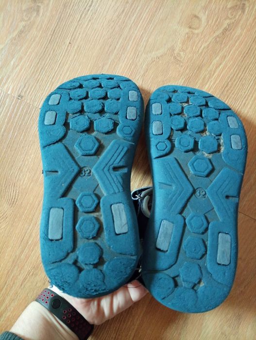 Босоніжки, босоножки для дівчаток та хлопчиків