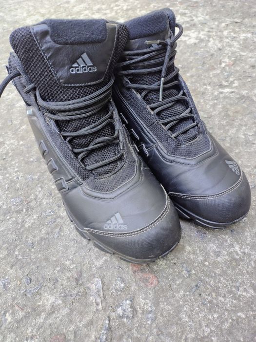 Ботинки ADIDAS зимние 44