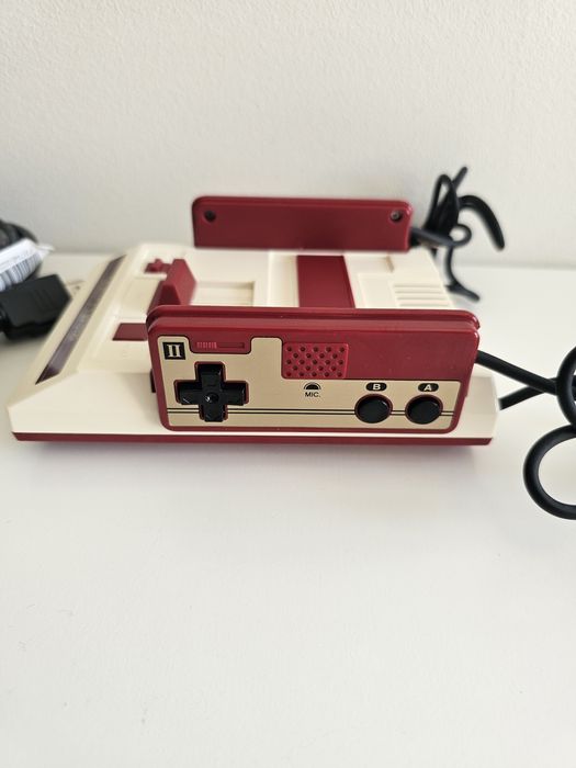 Consola Nintendo Famicom Mini Classic - como novo