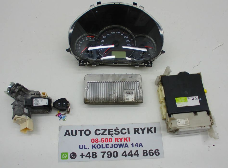 Toyota Yaris III 1.33 Zestaw Startowy Komputer Licznik Stacyjka